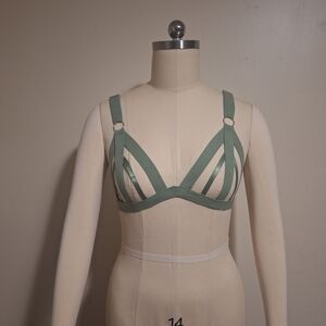 Chic Strappy Green Elastic Harness Bra M/L